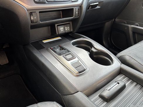 Certified 2023 Honda Passport EX-L image 31
