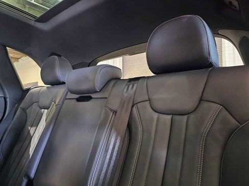 Used 2025 Audi Q5 e Premium Plus w/ Premium Plus Package image 19