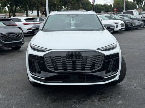New 2027 Audi Q6 e-tron Premium Plus AWD/4WD image 3