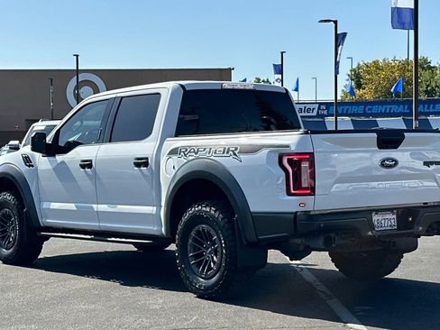 Used 2019 Ford F150 Raptor image 6