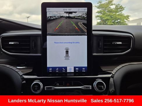 Used 2024 Ford Explorer Limited w/ Limited Technology Package RWD image 22