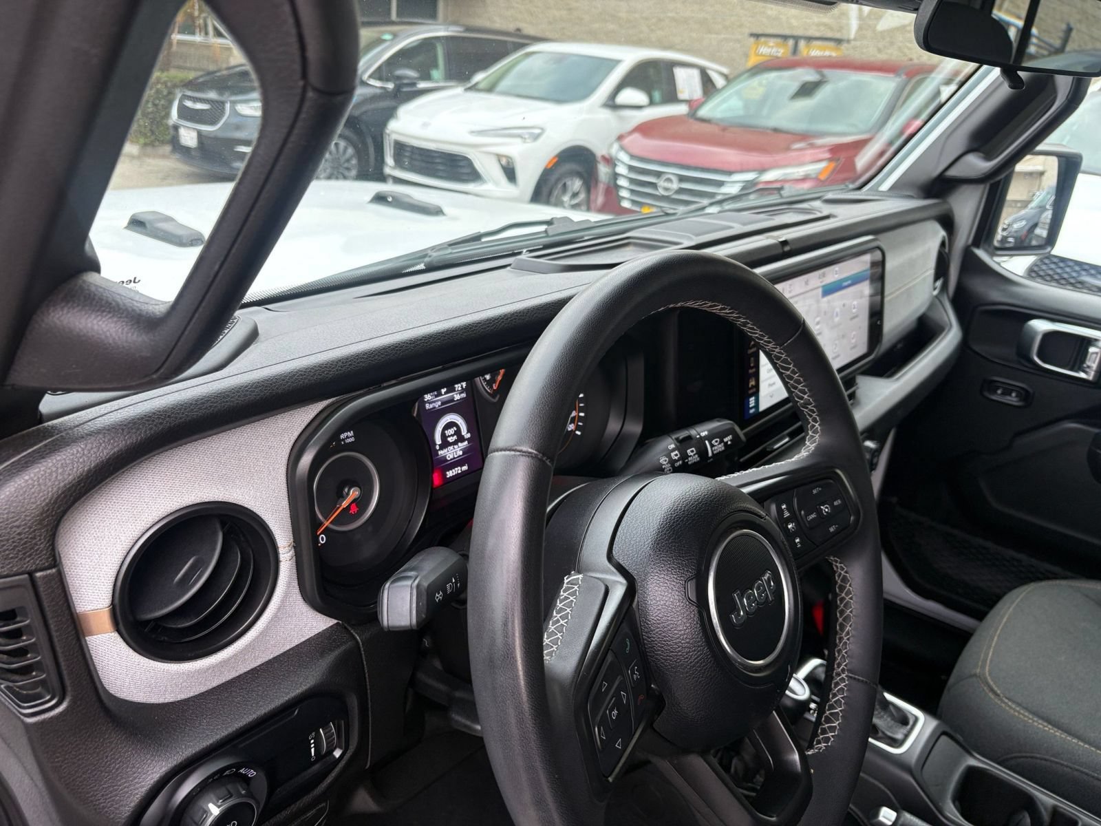 Used 2025 Jeep Wrangler Unlimited Sport AWD/4WD image 34