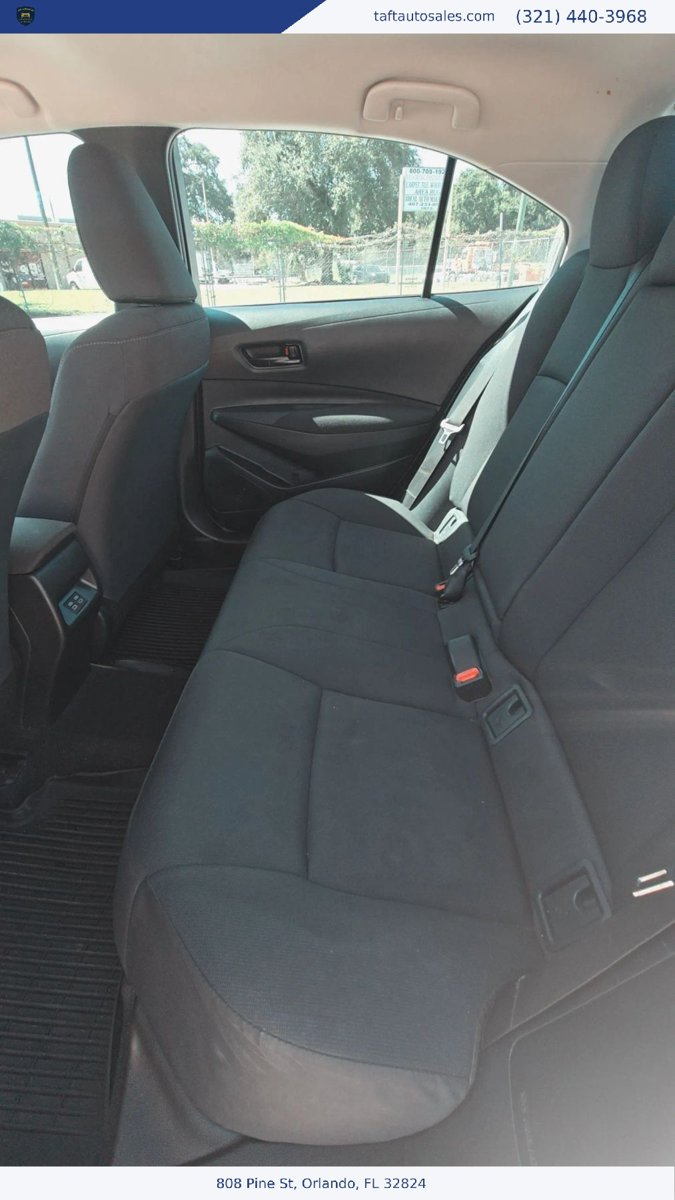 Used 2025 Toyota Corolla LE FWD image 18