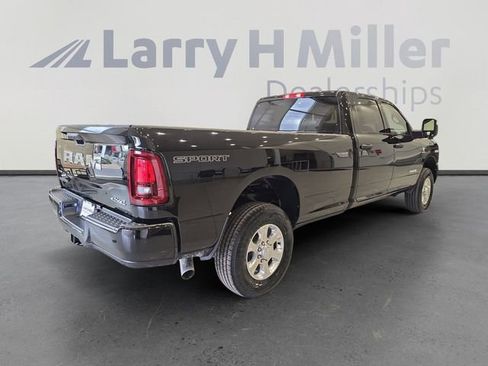 New 2025 RAM 2500 Big Horn image 5