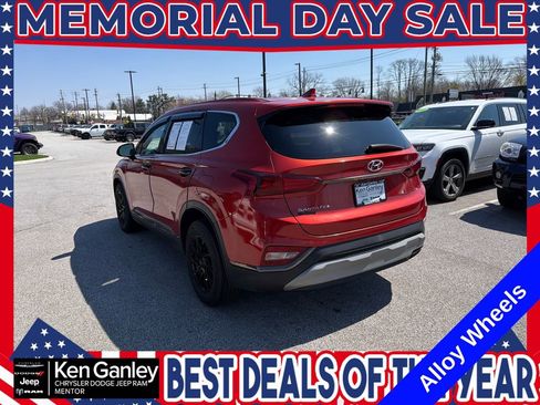 Used 2019 Hyundai Santa Fe SEL w/ Cargo Package FWD image 6