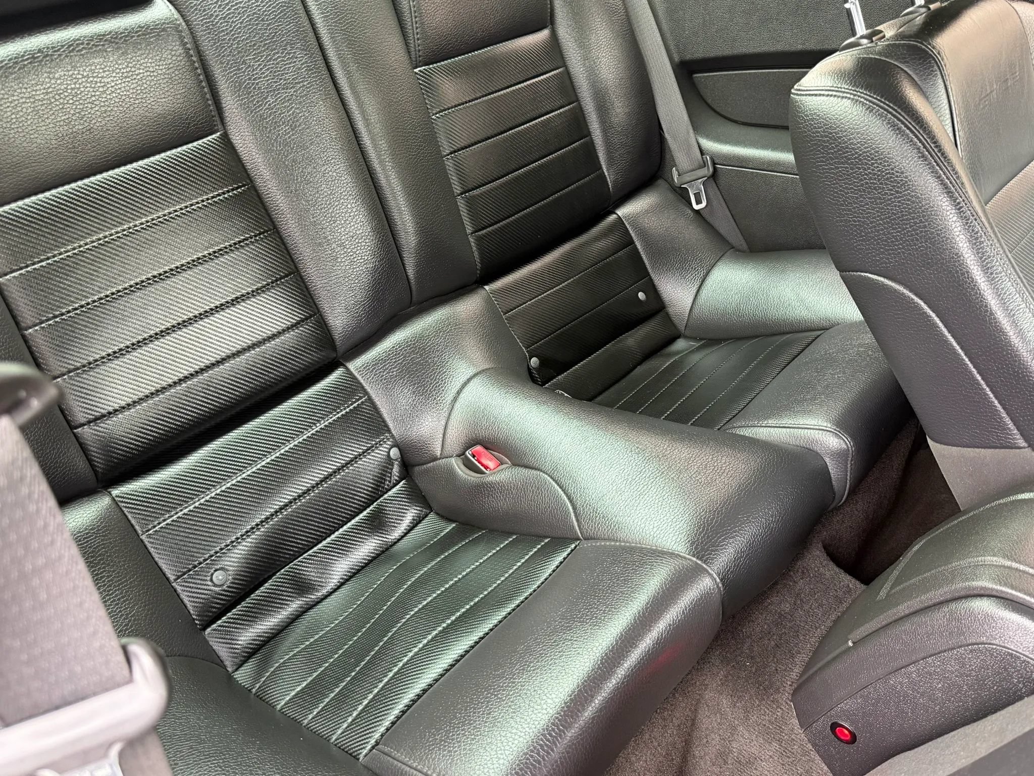 Used 2012 Ford Mustang GT Premium RWD image 24