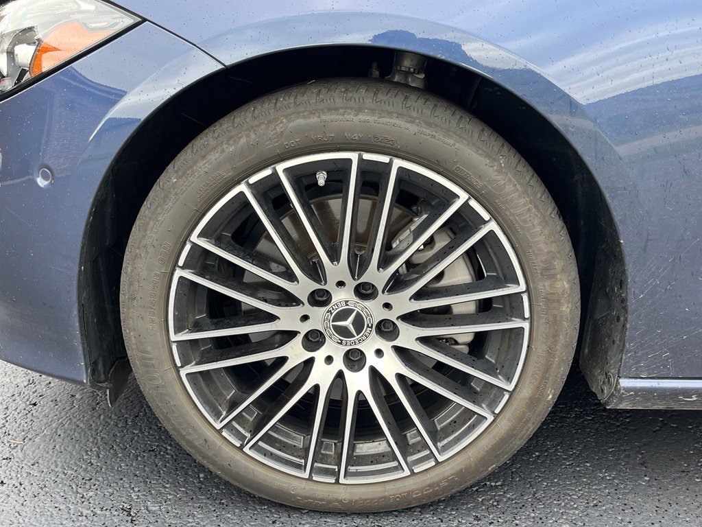 Used 2024 Mercedes-Benz C 300 4MATIC Sedan image 11