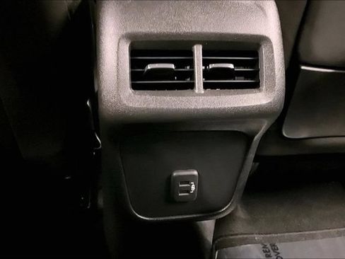 Used 2023 GMC Terrain SLE w/ Driver Convenience Package FWD image 32