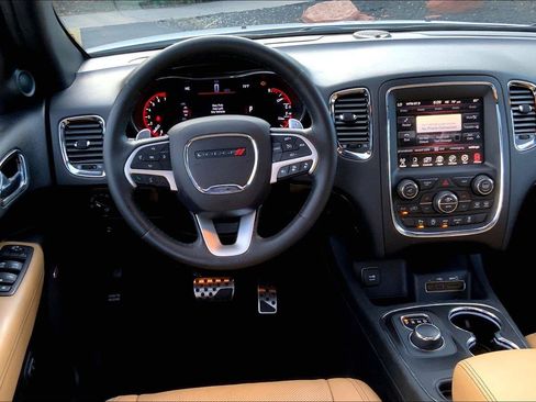 Used 2016 Dodge Durango Citadel w/ Premium Entertainment Group AWD/4WD image 5