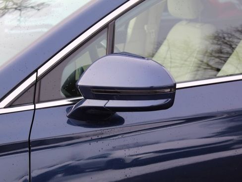 Used 2015 Lincoln MKC AWD w/ Equipment Group 102A Reserve image 13