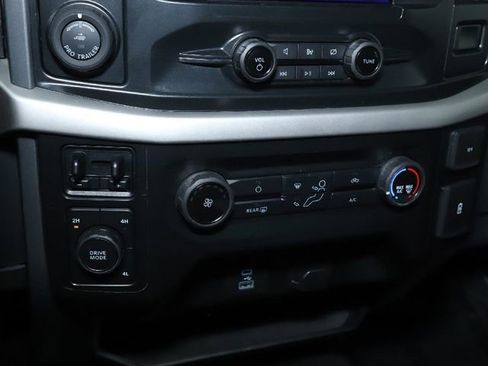 Used 2022 Ford F150 XLT w/ Trailer Tow Package image 36