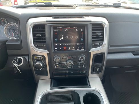 Used 2018 RAM 1500 Big Horn RWD image 10
