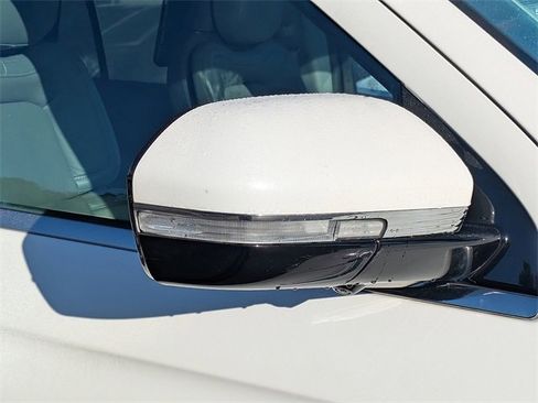 Used 2021 Lincoln Navigator Reserve image 11