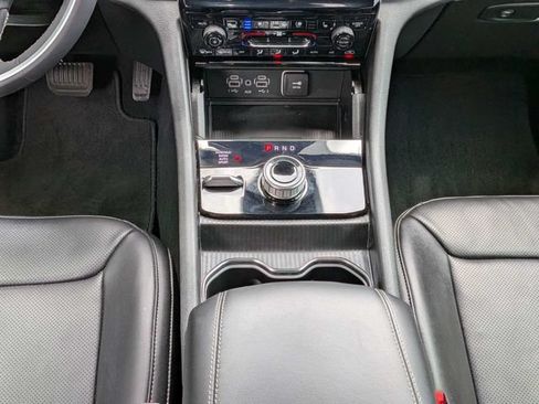 Used 2023 Jeep Grand Cherokee L Limited w/ Luxury Tech Group II AWD/4WD image 22