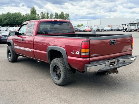 Used 2004 GMC Sierra 2500 SLT w/ Heavy-Duty Power Package AWD/4WD image 3