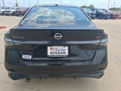 New 2026 Nissan Sentra SR w/ Floor Mat Package FWD image 6