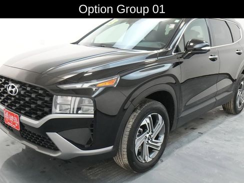 Used 2023 Hyundai Santa Fe SEL image 3