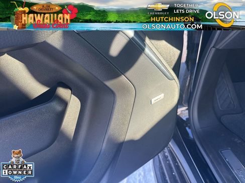 Used 2025 GMC Yukon XL Denali image 12