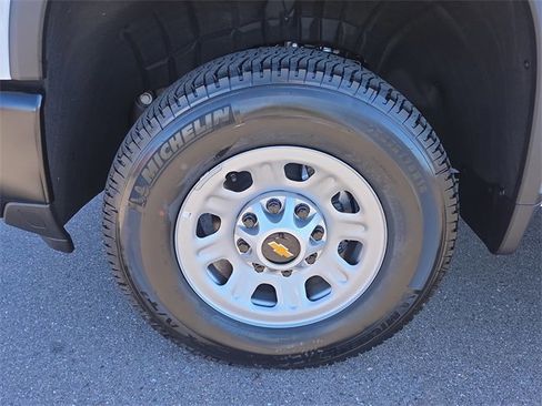 New 2026 Chevrolet Silverado 2500 W/T image 9