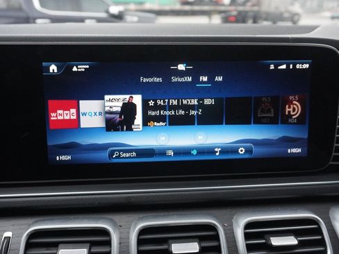 Used 2024 Mercedes-Benz GLE 53 AMG GLE 53 AMG image 40