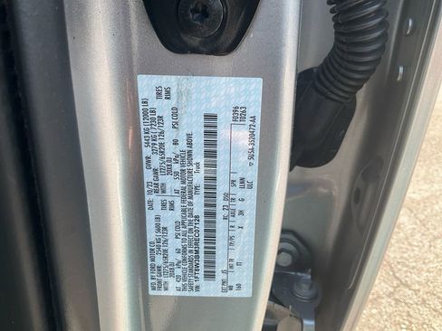 Used 2024 Ford F350 Limited w/ FX4 Off-Road Package AWD/4WD image 18