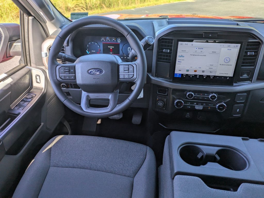 New 2026 Ford F150 XLT w/ XLT Chrome Appearance Package AWD/4WD image 45