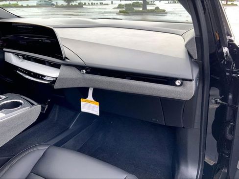 New 2026 Cadillac Optiq Luxury 1 RWD image 30