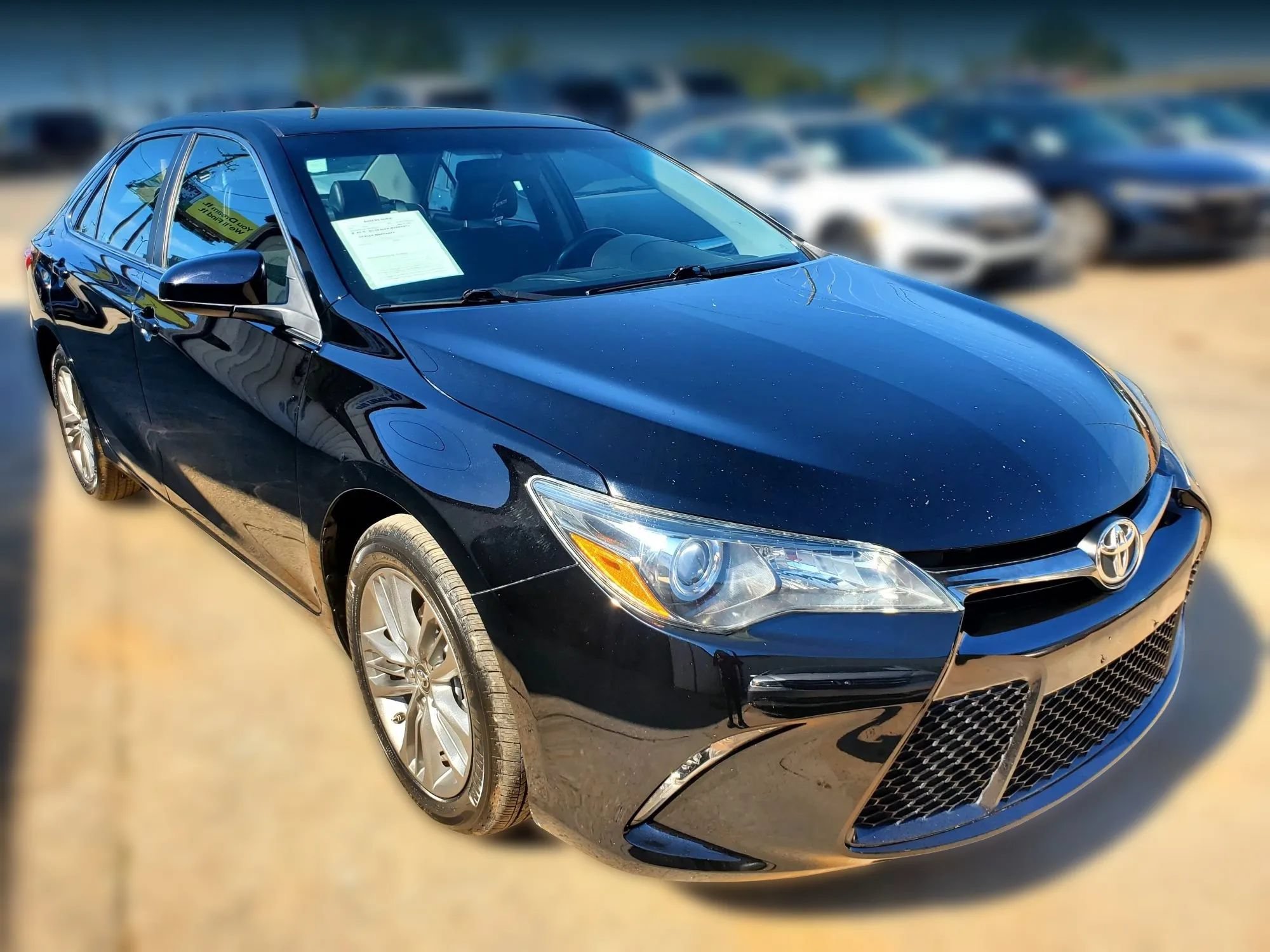 Used 2016 Toyota Camry SE FWD image 14