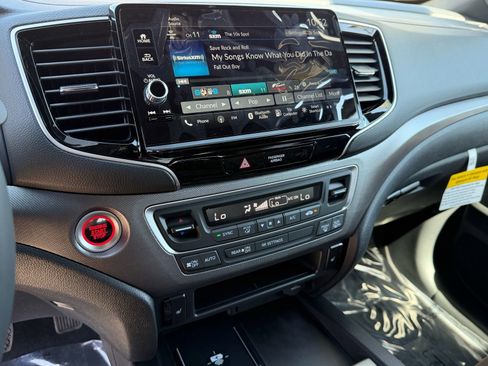 New 2026 Honda Ridgeline RTL image 22