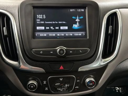 Used 2018 Chevrolet Equinox LS FWD image 15