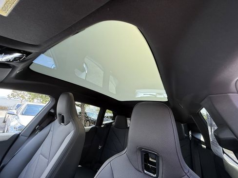 Used 2025 BMW iX xDrive50 w/ Premium Package image 22