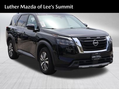 Used 2025 Nissan Pathfinder SL