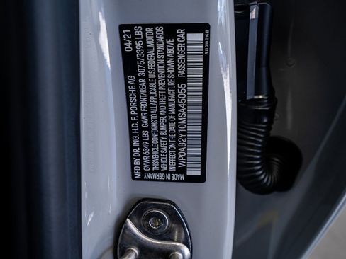 Used 2021 Porsche Taycan 4S image 58