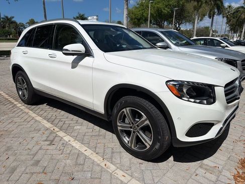 Used 2018 Mercedes-Benz GLC 300 image 6
