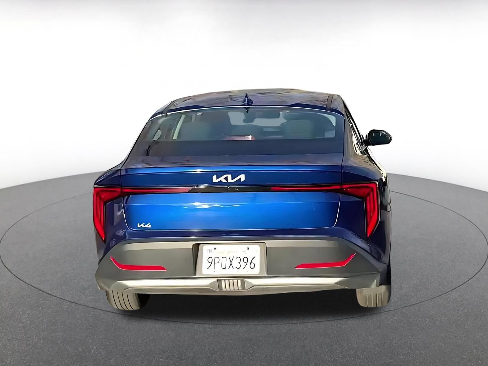 Used 2025 Kia K4 FWD image 14