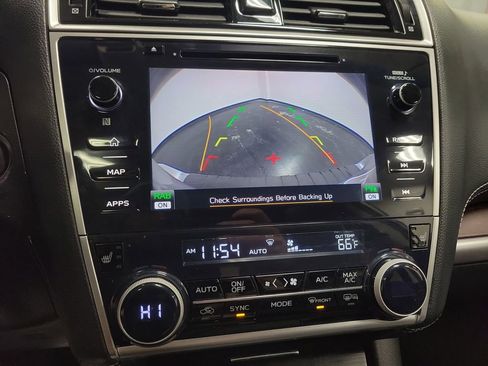 Used 2019 Subaru Outback 2.5i Limited w/ Popular Package #2 image 17