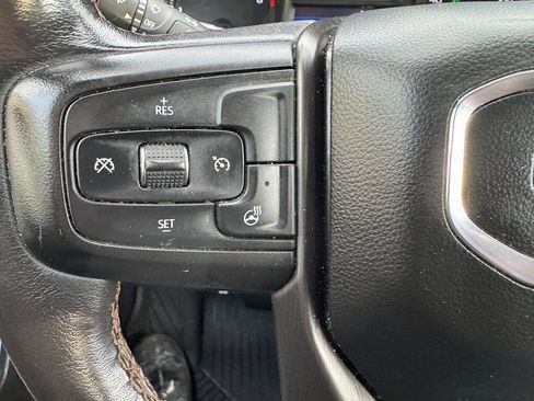 Used 2021 GMC Sierra 1500 AT4 w/ AT4 Preferred Package AWD/4WD image 17