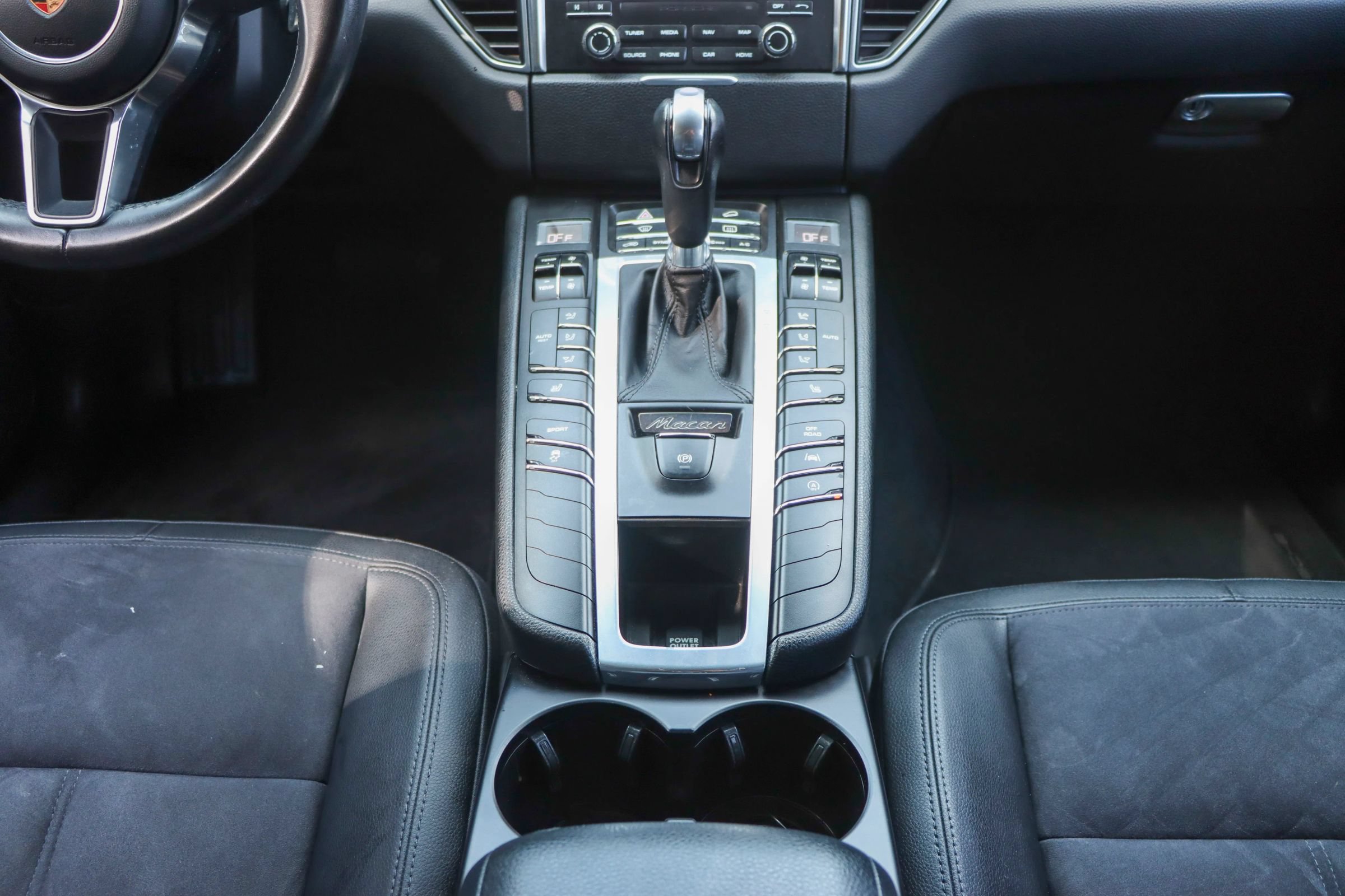 Used 2017 Porsche Macan S AWD/4WD image 27