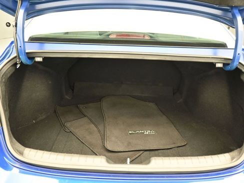 Used 2023 Hyundai Elantra SEL w/ Convenience Package FWD image 34