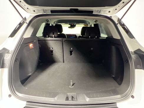 Used 2025 Chevrolet TrailBlazer LS w/ LS Convenience Package FWD image 33