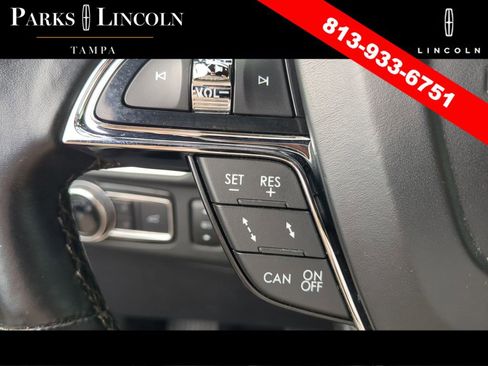 Used 2021 Lincoln Navigator Reserve w/ Luxury Package AWD/4WD image 29