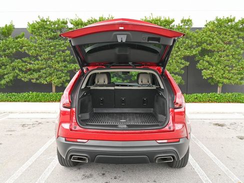 Used 2023 Cadillac XT4 Luxury image 9