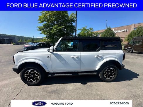 Used 2022 Ford Bronco Outer Banks AWD/4WD image 9