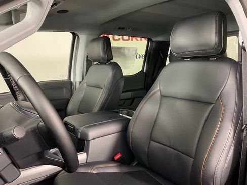 New 2026 Ford F250 Lariat w/ Black Appearance Package image 14