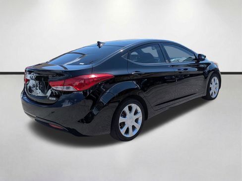 Used 2013 Hyundai Elantra Limited w/ Technology Pkg FWD image 4