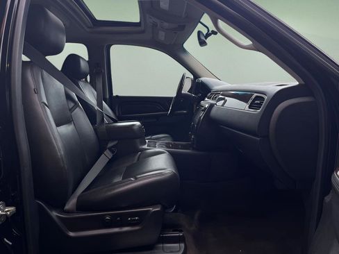 Used 2014 GMC Yukon Denali image 30