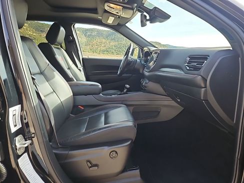 Used 2025 Dodge Durango GT image 16