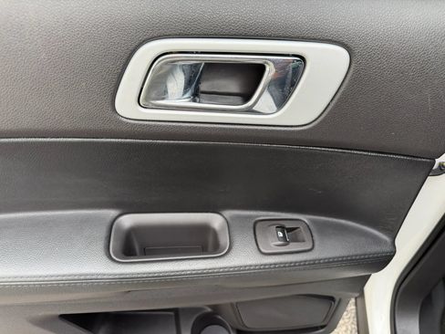 Used 2013 Ford Explorer Sport AWD/4WD image 19