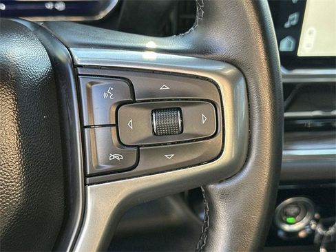 Used 2024 Chevrolet Silverado 1500 LT image 36