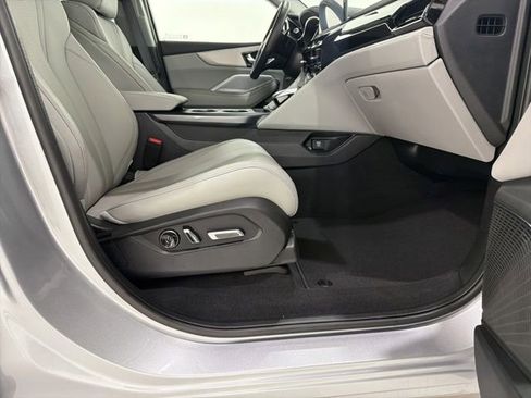 Certified 2026 Acura MDX SH-AWD w/ Technology Package image 20